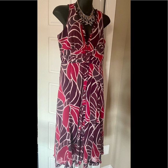 Flowy Batik dress - Picture 3 of 10